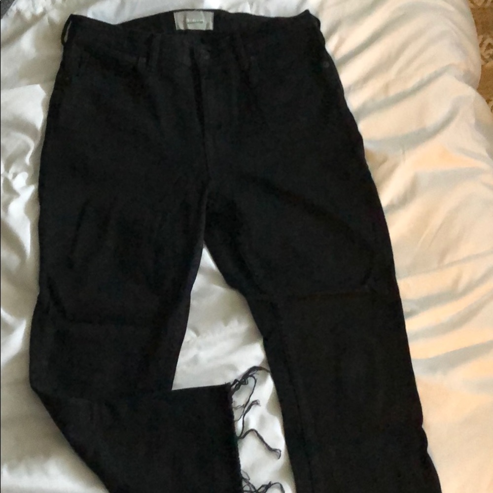 Everlane black raw hem jean